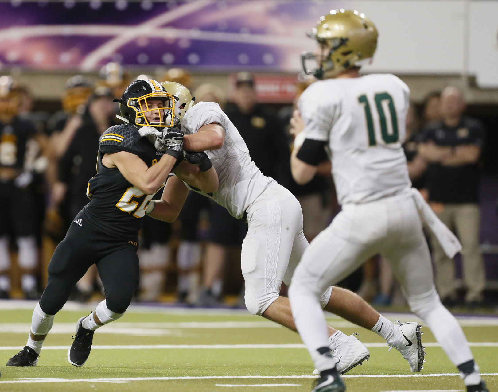 111017mp-4a-Bettendorf-16